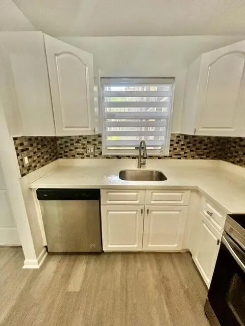 120 Sparrow Drive #115 Royal Palm Beach, FL 33411