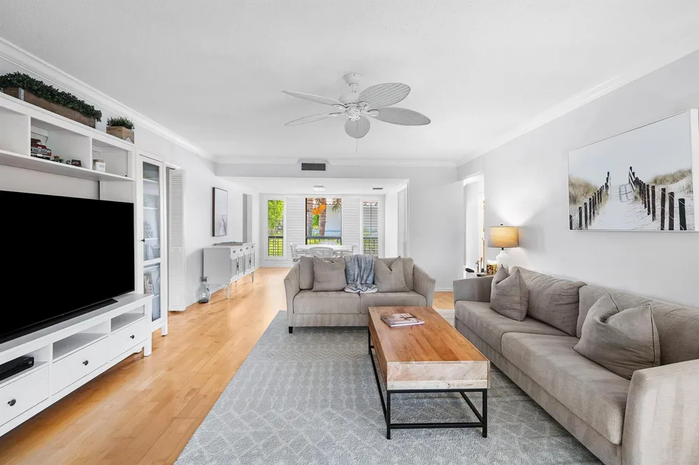 4022 Quail Ridge Dr #Osprey Boynton Beach, FL 33436