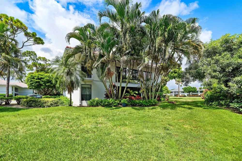 4022 Quail Ridge Dr #Osprey Boynton Beach, FL 33436
