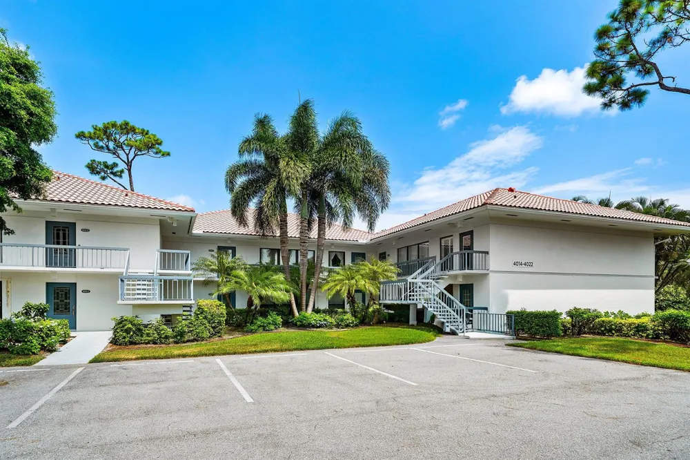4022 Quail Ridge Dr #Osprey Boynton Beach, FL 33436