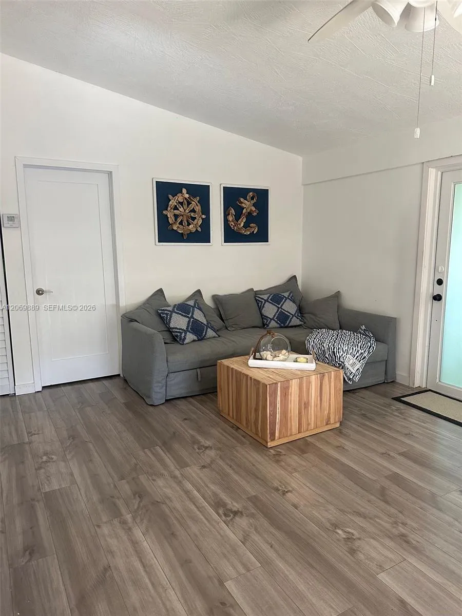 1 Meridian Ave #1 Key Largo, FL 33037
