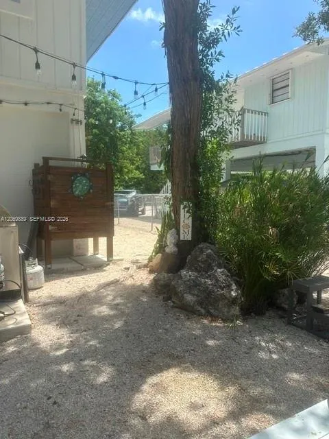 1 Meridian Ave #1 Key Largo, FL 33037