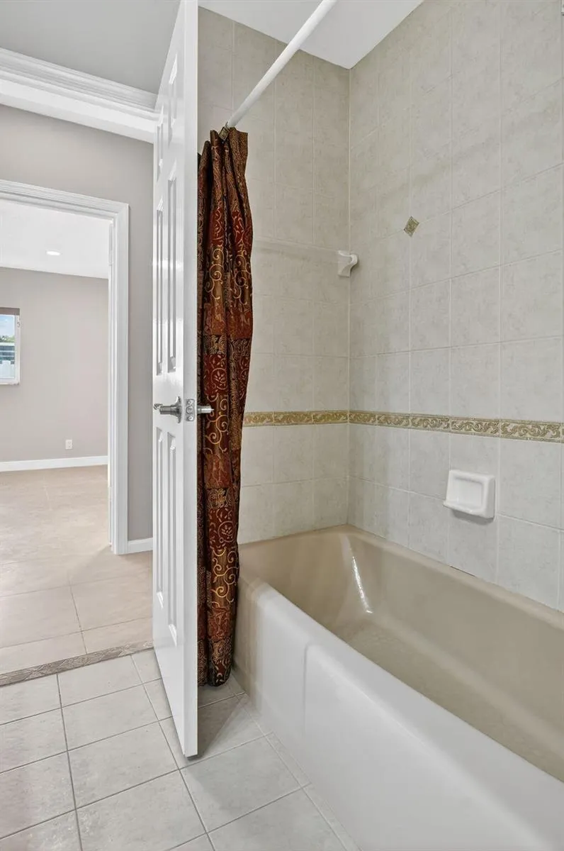 1544 NW 9th Street Boca Raton, FL 33486