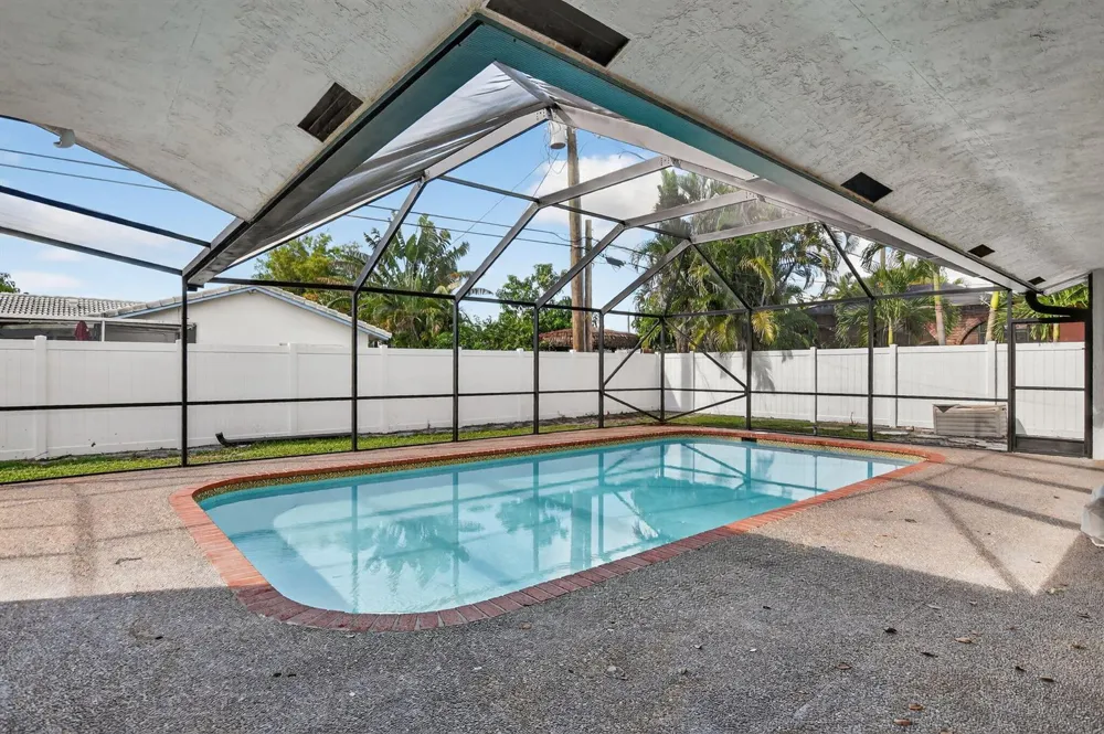 1544 NW 9th Street Boca Raton, FL 33486
