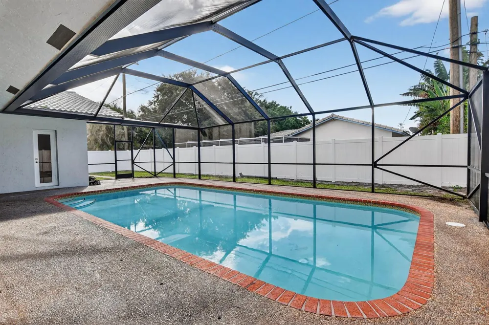 1544 NW 9th Street Boca Raton, FL 33486