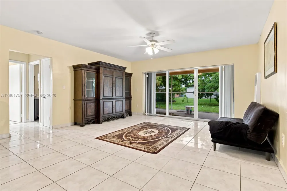 1760 NW 187th Ter Miami Gardens, FL 33056
