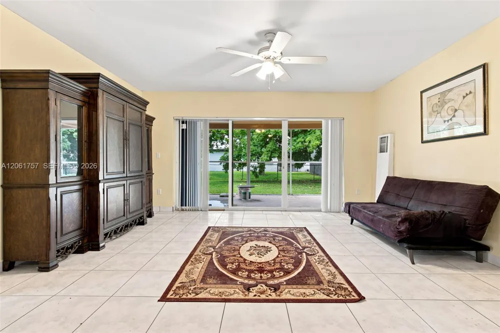 1760 NW 187th Ter Miami Gardens, FL 33056