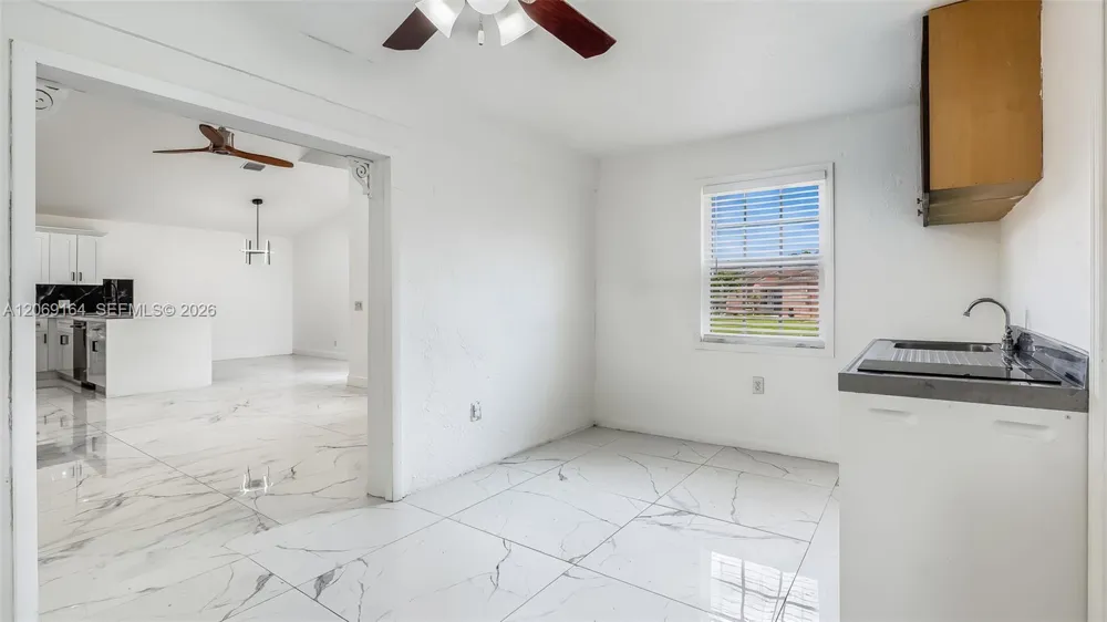 2421 SW 84th Ter Miramar, FL 33025