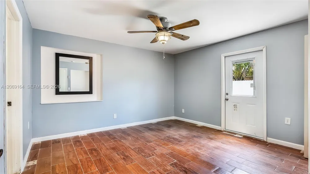 2421 SW 84th Ter Miramar, FL 33025