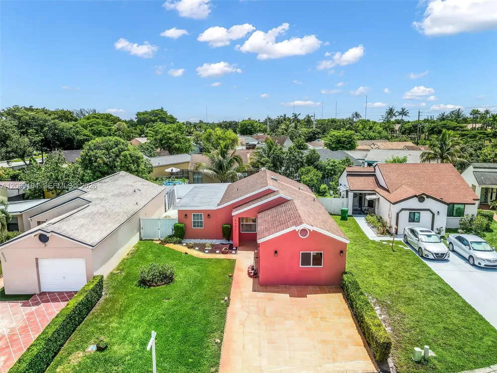 2421 SW 84th Ter Miramar, FL 33025