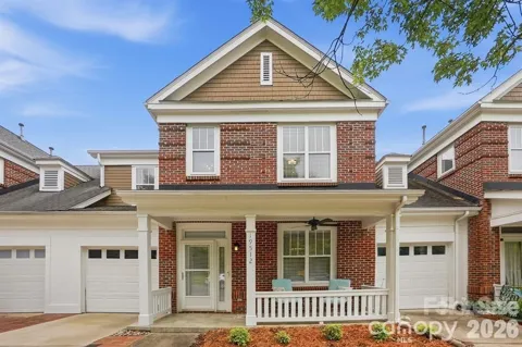 19512 Topgallant Drive