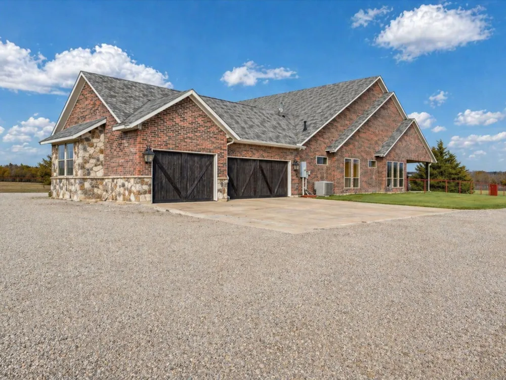 8636 Morgan Road Blue Ridge, TX 75424
