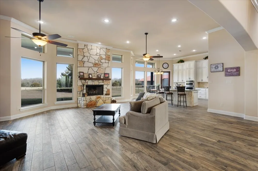 8636 Morgan Road Blue Ridge, TX 75424