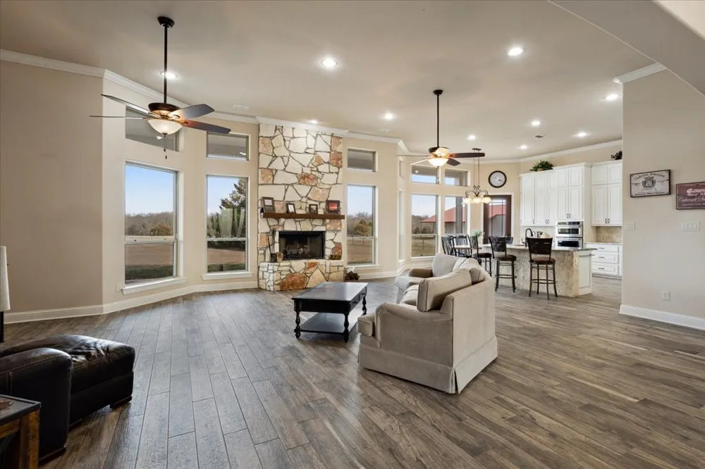 8636 Morgan Road Blue Ridge, TX 75424