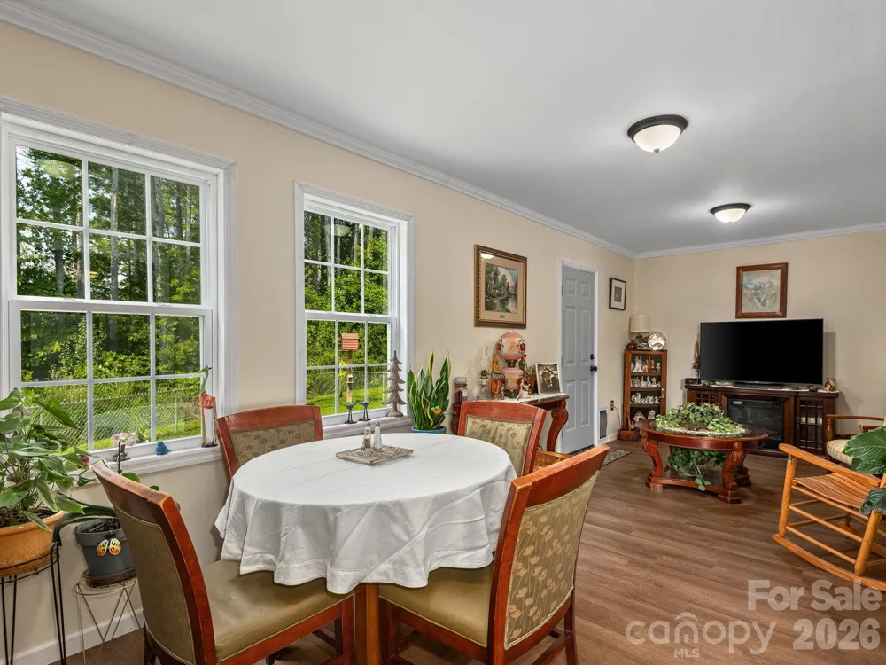 380 Green Acres Drive Weaverville, NC 28787