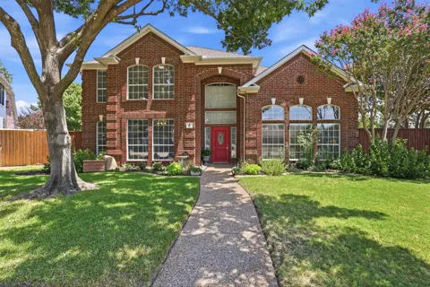4 Fountain Gate Circle