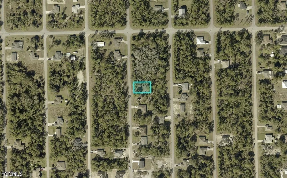 Grayson Avenue Alva, FL 33920