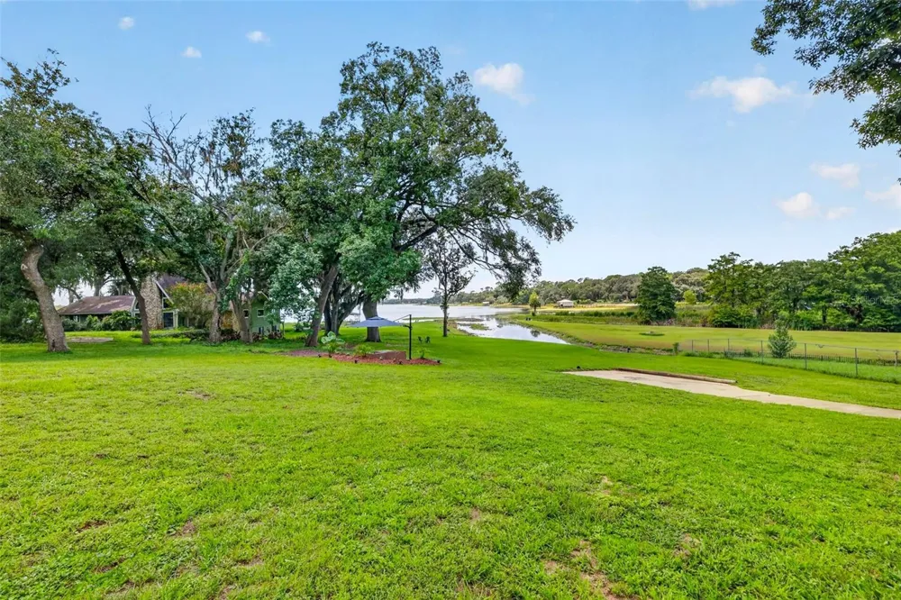 13462 SE 108TH COURT ROAD Ocklawaha, FL 32179