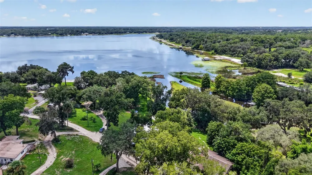 13462 SE 108TH COURT ROAD Ocklawaha, FL 32179
