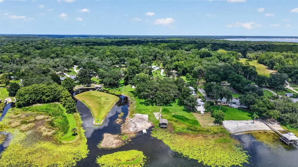 13462 SE 108TH COURT ROAD Ocklawaha, FL 32179