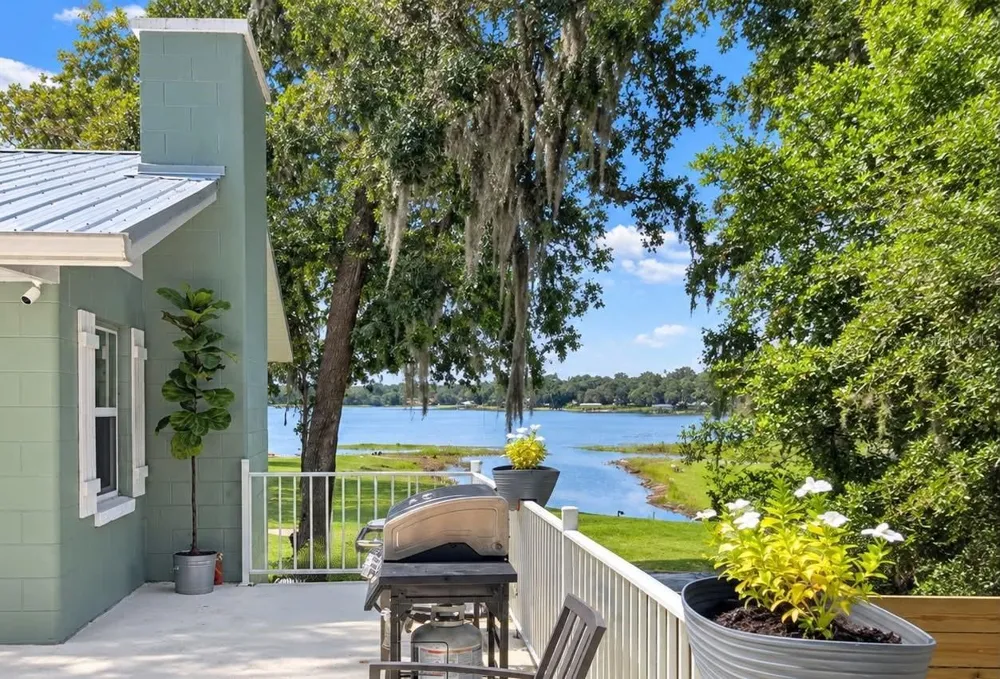 13462 SE 108TH COURT ROAD Ocklawaha, FL 32179