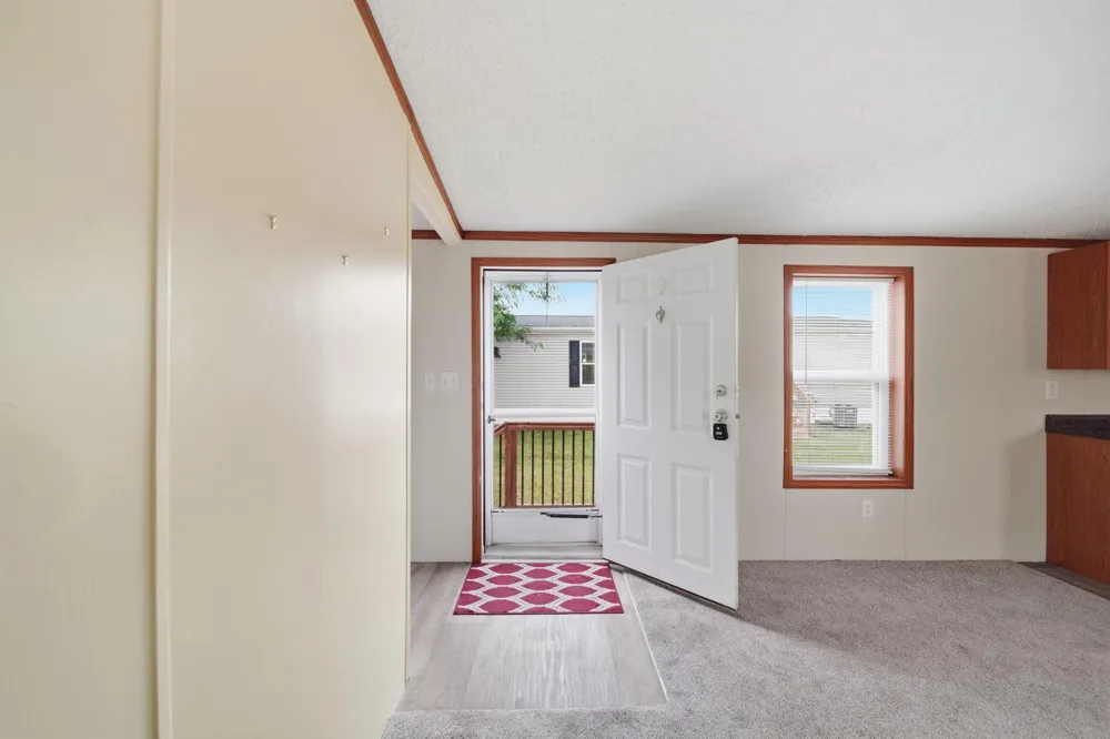 181 Newbury Adrian City, MI 49221