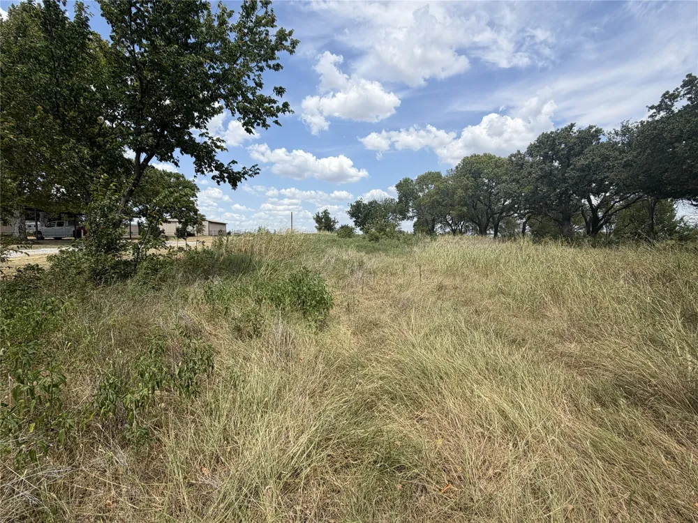 Upper Montague Road Bowie, TX 76230