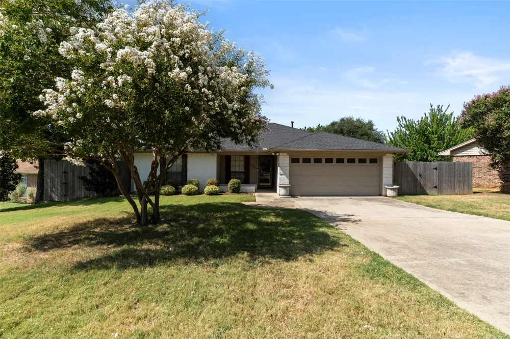 3013 Panhandle Grapevine, TX 76051