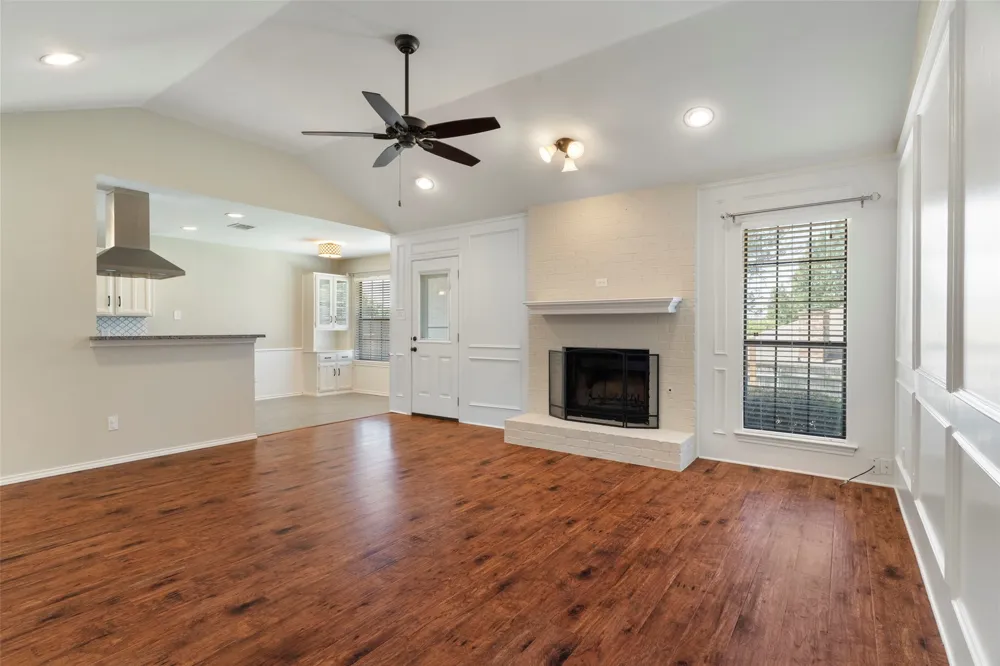 3013 Panhandle Grapevine, TX 76051