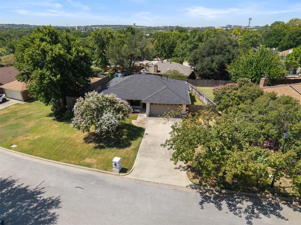 3013 Panhandle Grapevine, TX 76051
