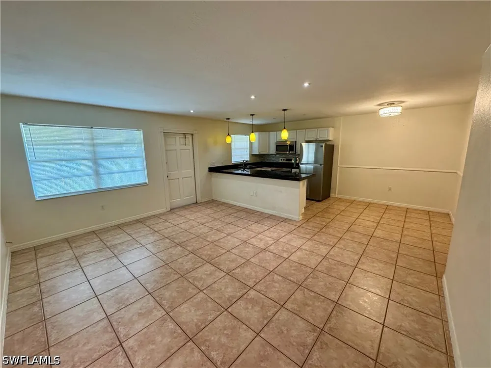 Gulfstream Drive #12 Naples, FL 34112