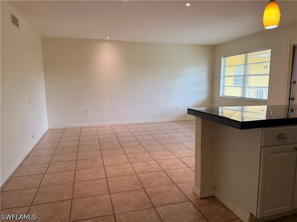 Gulfstream Drive #12 Naples, FL 34112