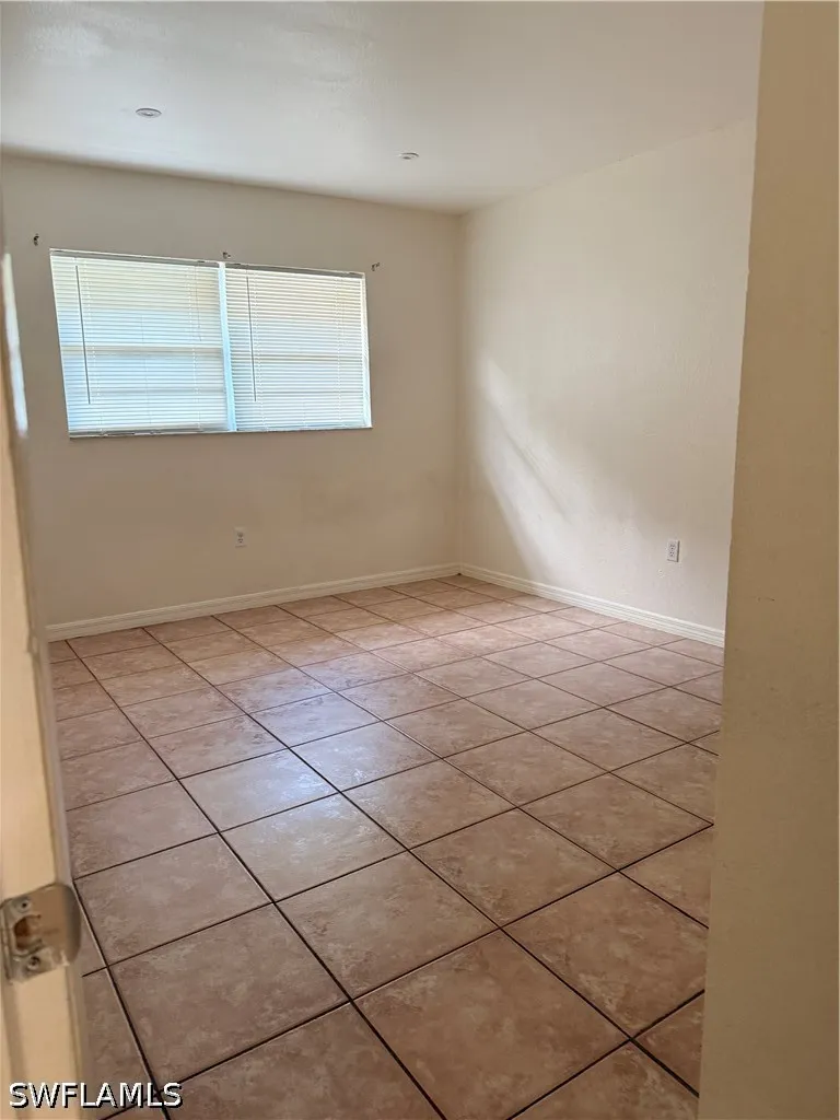 Gulfstream Drive #12 Naples, FL 34112