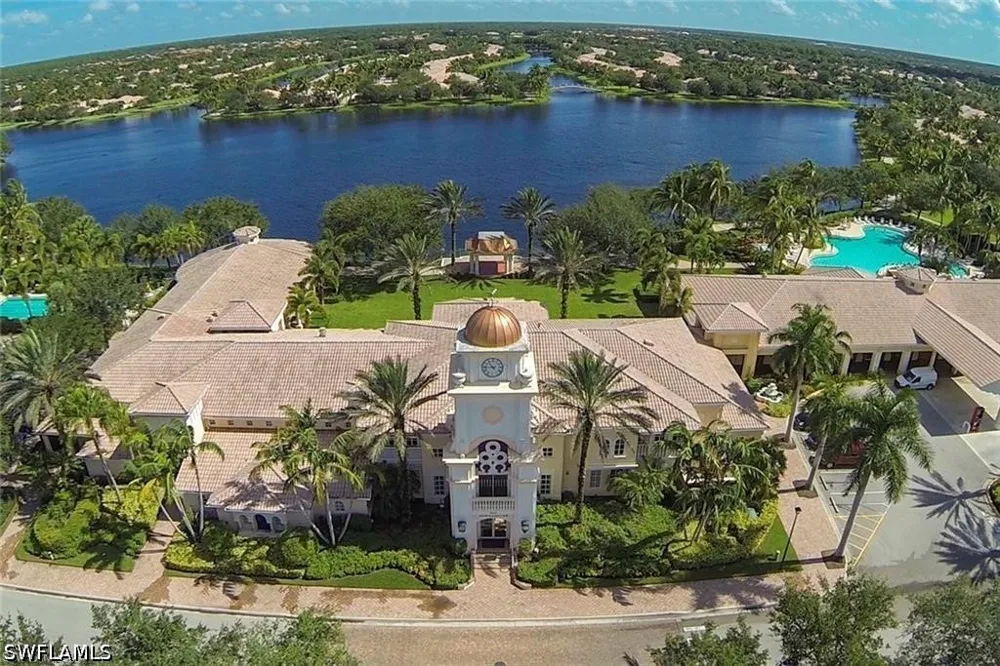 Ossabaw Way Naples, FL 34119