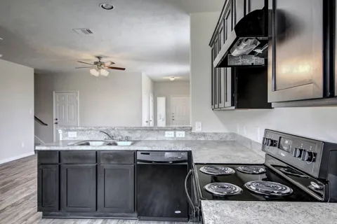 2855 Silver Tree