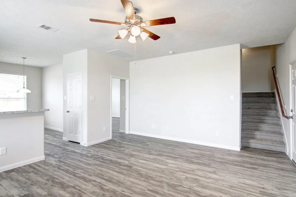 2855 Silver Tree Houston, TX 77014