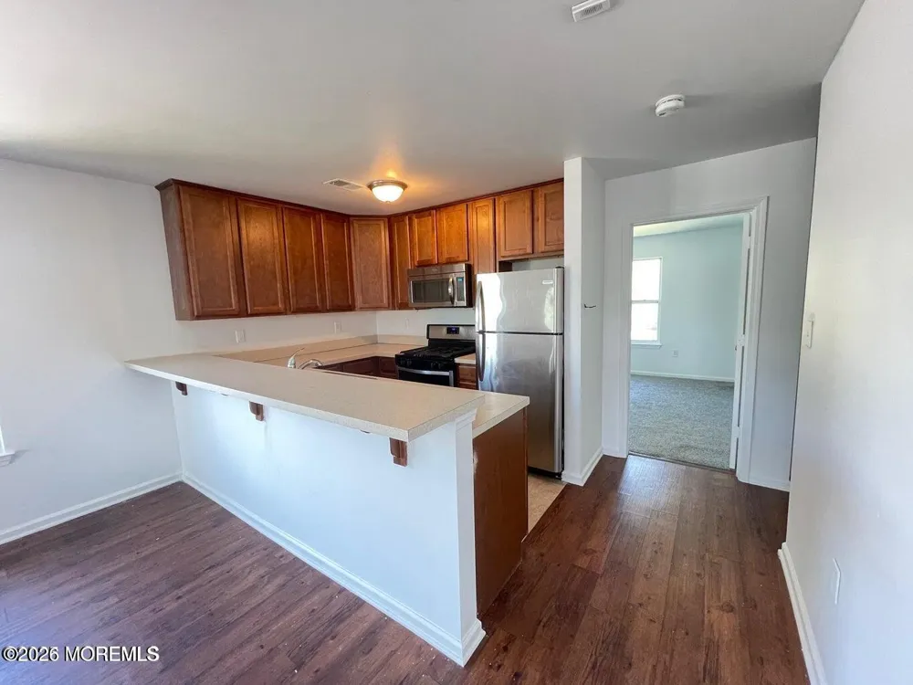 306 Main Street #203 Keansburg, NJ 07734