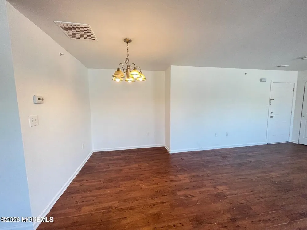 306 Main Street #203 Keansburg, NJ 07734