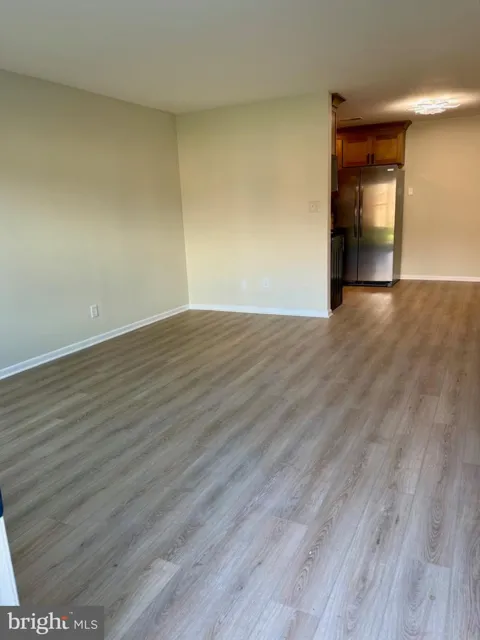 405 WINDING WAY