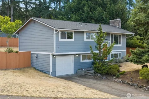 9210 166th Place NE