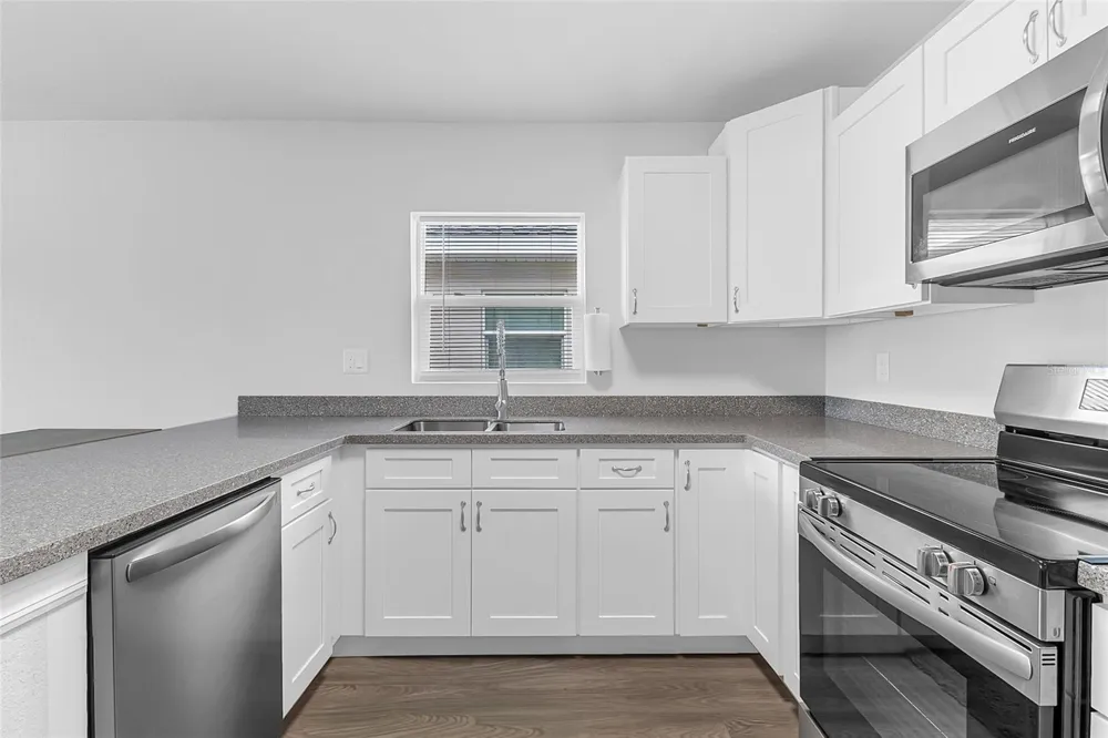 1502 LAS VILLAS BOULEVARD Sebring, FL 33870