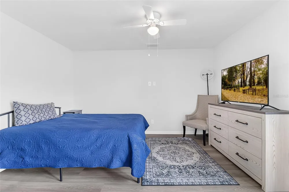 1502 LAS VILLAS BOULEVARD Sebring, FL 33870