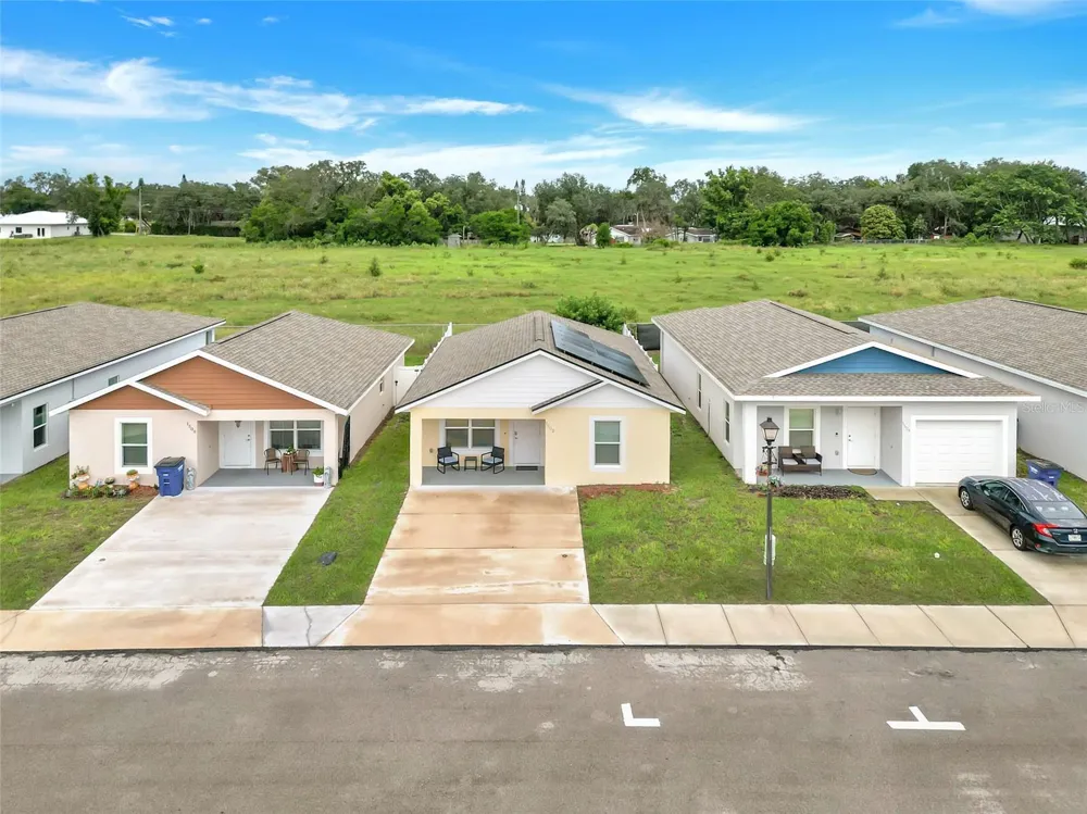 1502 LAS VILLAS BOULEVARD Sebring, FL 33870