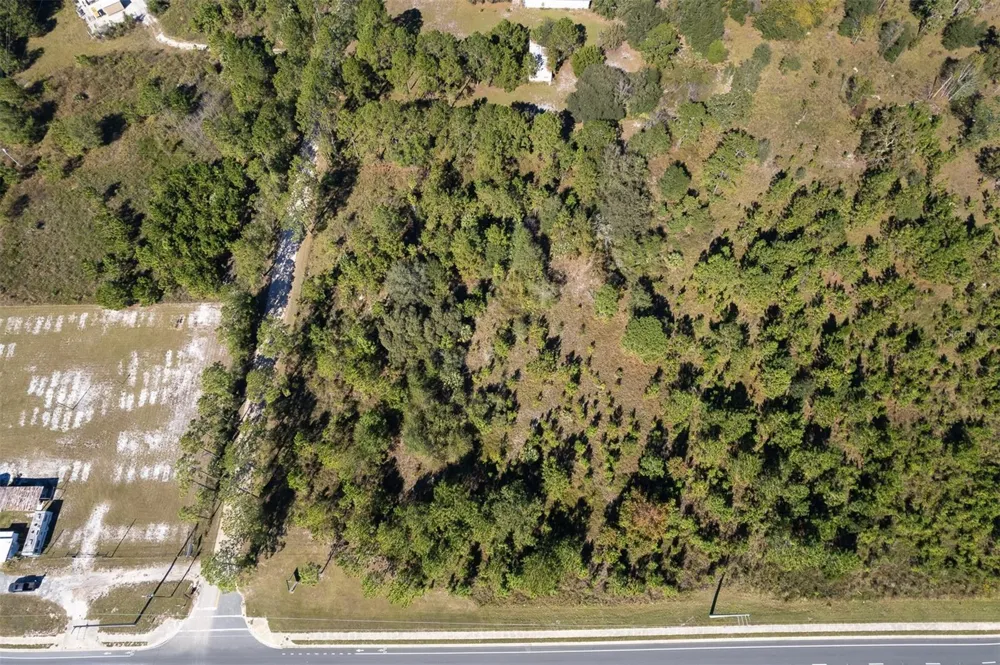 108 WILLIS ROAD Interlachen, FL 32148