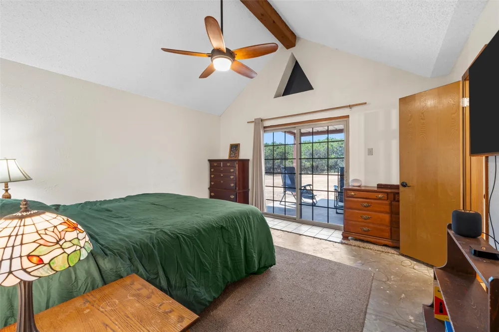 271 County Road 3580 China Spring, TX 76633