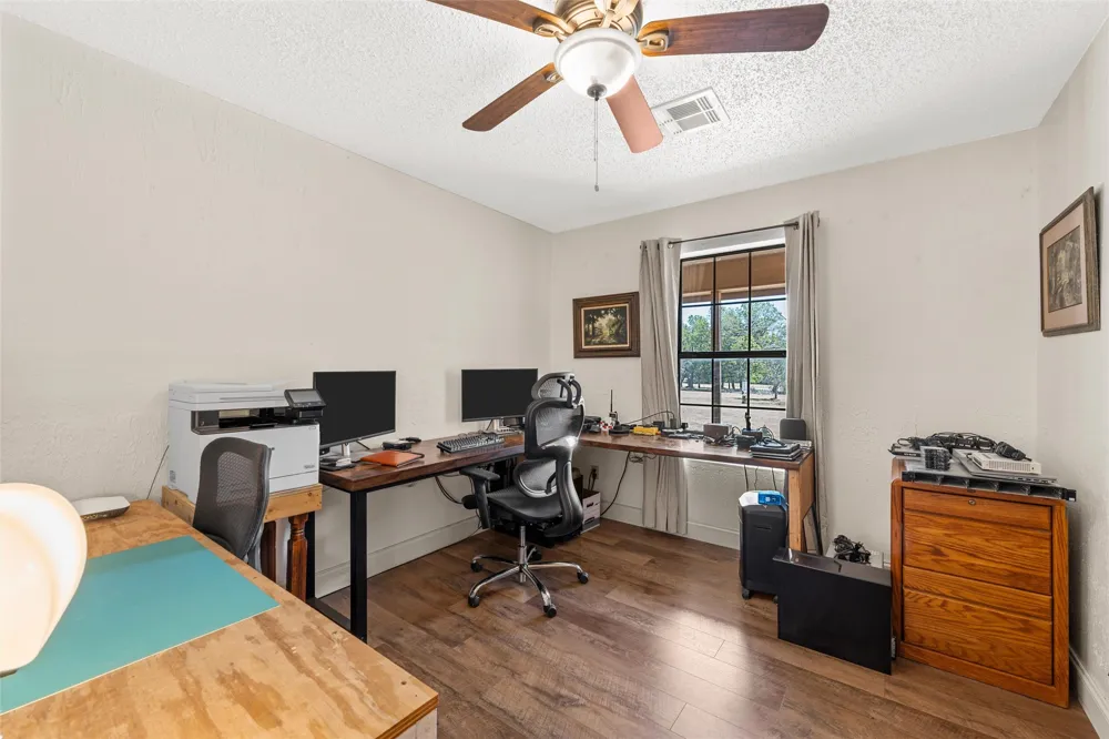 271 County Road 3580 China Spring, TX 76633
