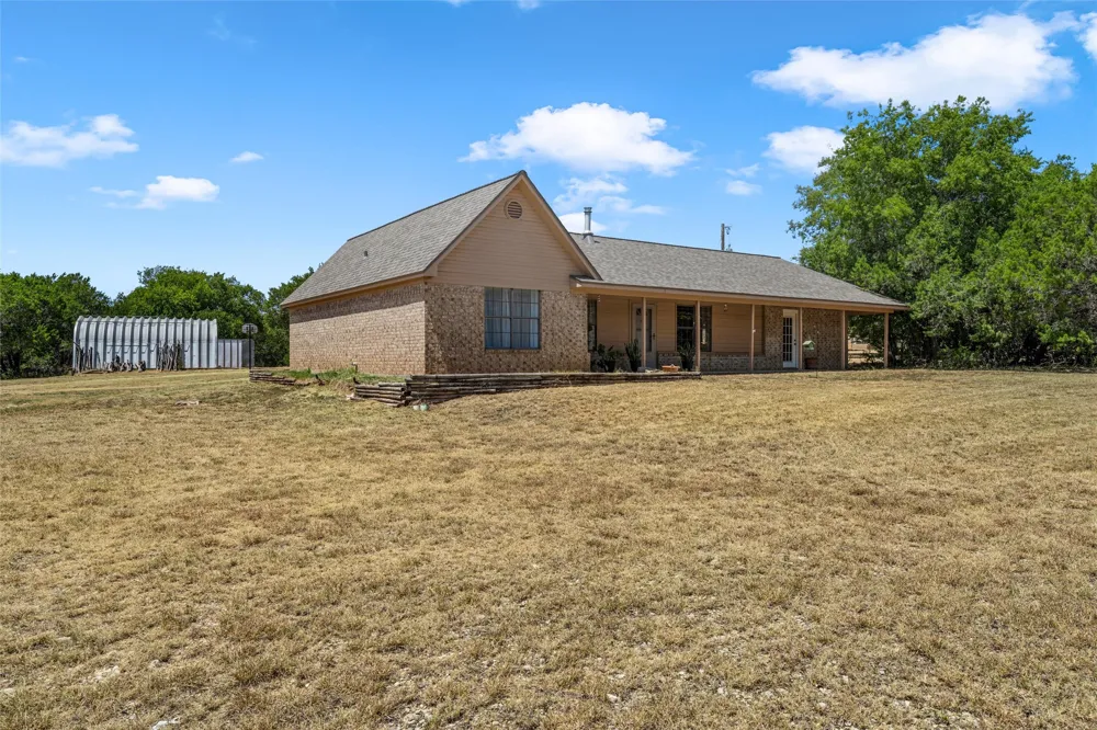 271 County Road 3580 China Spring, TX 76633