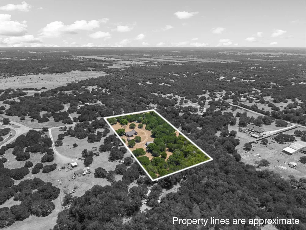271 County Road 3580 China Spring, TX 76633