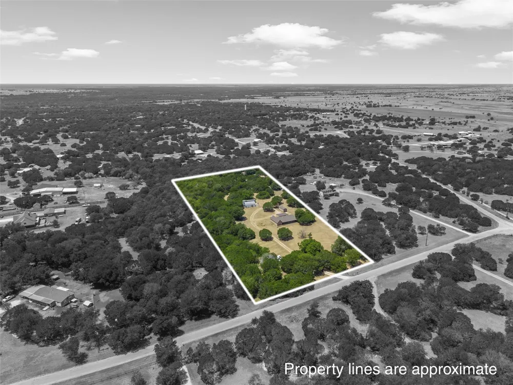 271 County Road 3580 China Spring, TX 76633