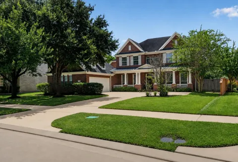 4627 Lake Knoll Court